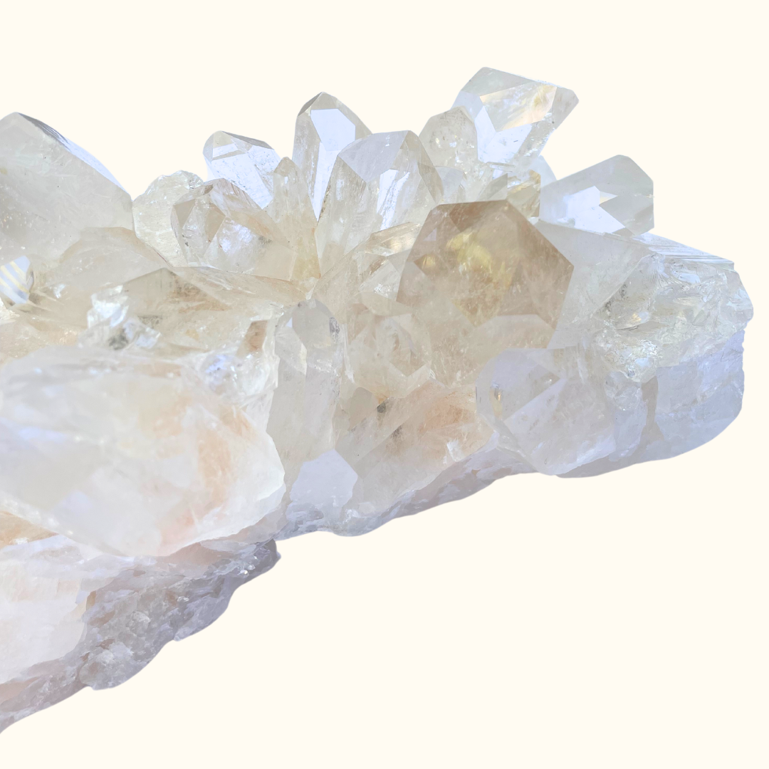Quartz Cluster Long