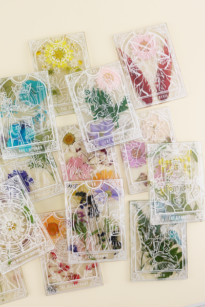 Pressed Flower Transparent Tarot Card Deck